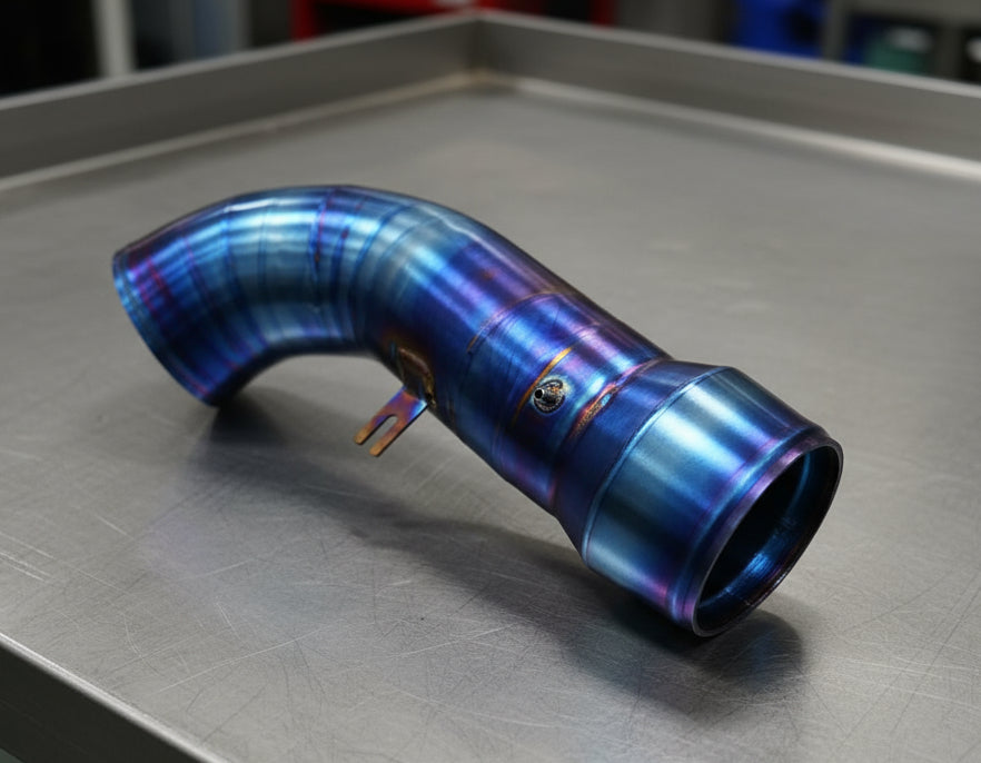 INTAKE PARA MQB EA888 GEN 3 - 4" EN TITANIO